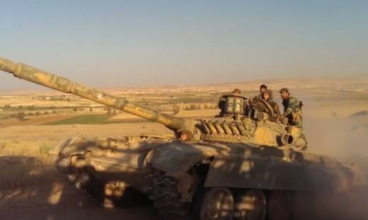 "Mirages" Syyrian T-55:llä ja T-72M1:llä Aleppossa