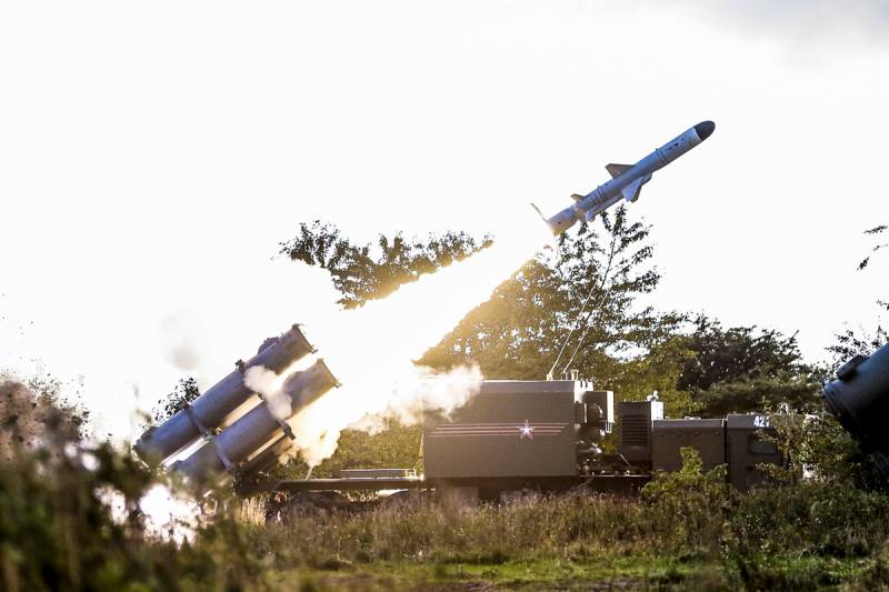 Combat shooting of the coastal missile complex "Ball" in the framework of the exercise "West-2017"