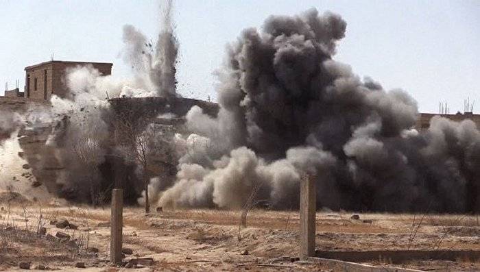 As Forças Aeroespaciais destruíram comandantes de campo do IS na Síria *