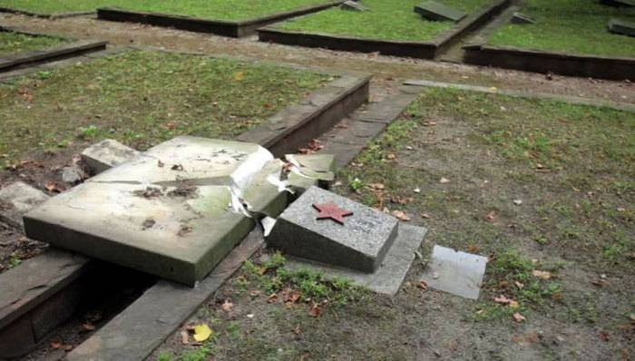 In Poland, over four years, more than 70 monuments to Soviet soldiers were desecrated