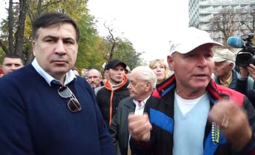 Саакашвили: Обговорим план победы над олигархом Порошенко