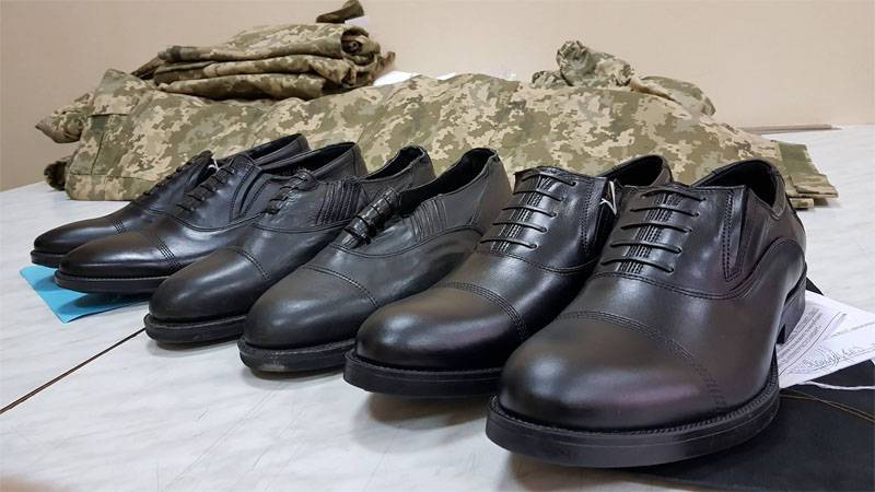 Giornalista ucraino: milioni di grivna hanno saccheggiato la fornitura di scarpe per l'APU