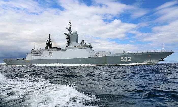 Venäjän laivaston korvetit kulkivat Englannin kanaalin läpi