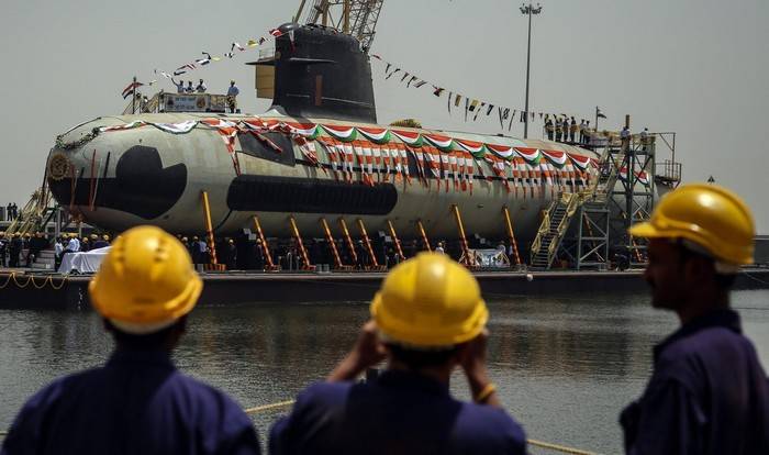 Quedan cuatro candidatos para la construcción de submarinos para la India.