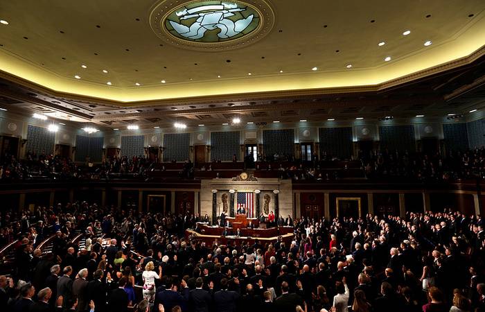 Congreso de Estados Unidos aprueba sanciones al programa de misiles de Irán