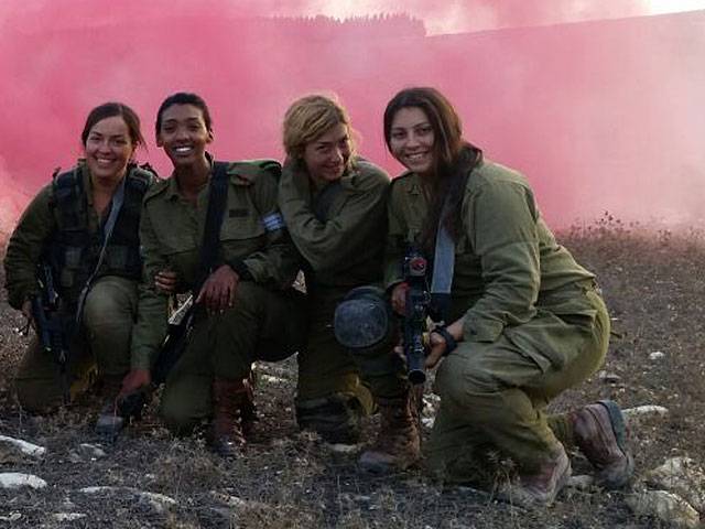 IDF first began training female tank crews