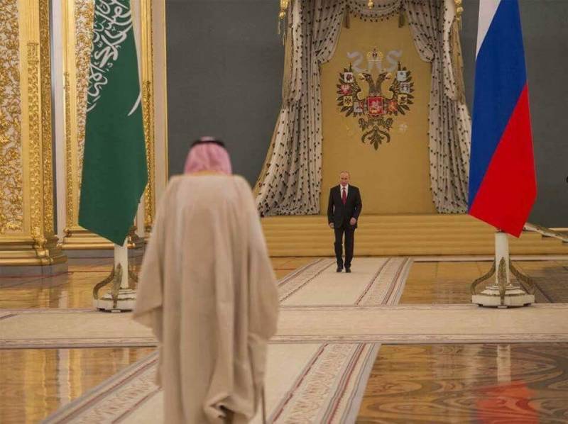 Король Саудовской Аравии прилетел в Москву сдаваться на милость победителю 
