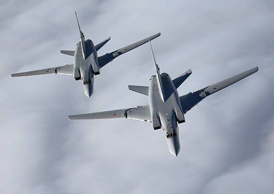 Tu-22M3 a frappé les "garçons barbus" dans la région d'Abu Kemal (SAR)