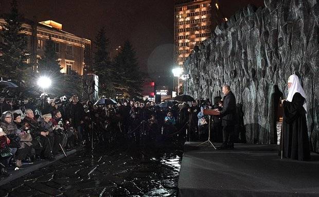 Сергей Черняховский: Создание памятника «жертвам политических репрессий» - спорная затея