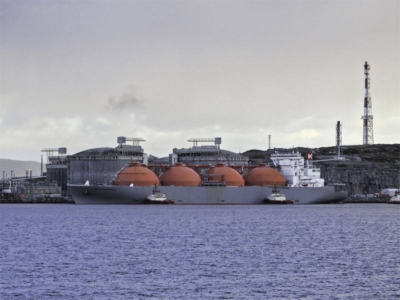 Medien: Die Vereinigten Staaten liefern unter dem Deckmantel ihrer eigenen russischen LNG nach Europa