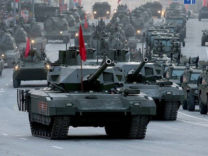 روسیه از نظر تعداد تانک، خودروهای جنگی پیاده نظام و راکت انداز در جهان در صدر قرار گرفت.