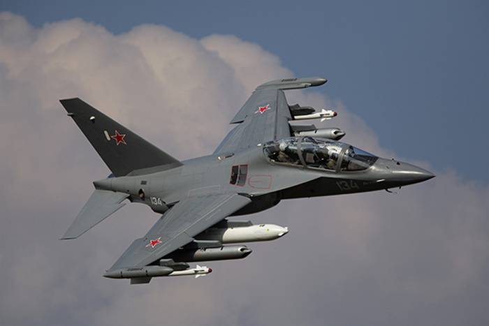 Russia put Myanmar six Yak-130