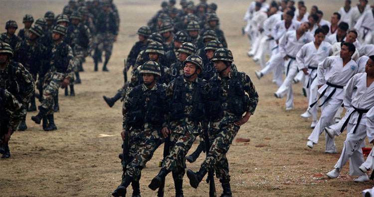 Wochenendlesung. Was ist die sechstgrößte Armee der Welt in Nepal?