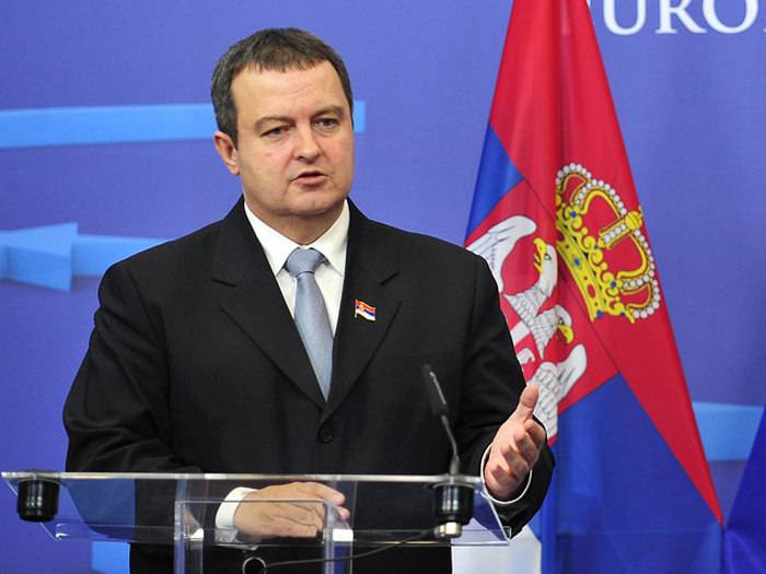 세르비아계 MFA : 우리는 러시아에 대한 제재를 부과하지 않을 것입니다.