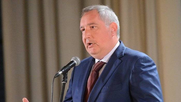 Rogozin yeni devlet silahlanma programının özelliklerini çağırdı