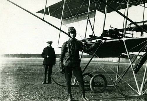 ロシアの栄光の100年。 ロシア帝国航空艦隊