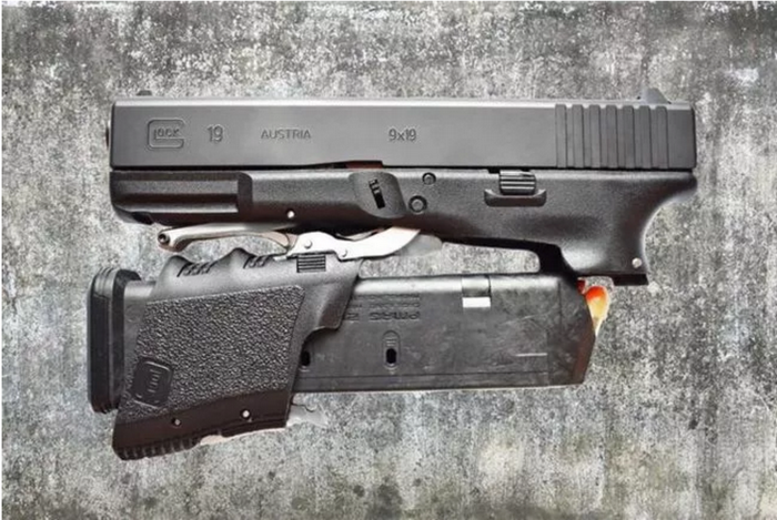 Full Conceal apresenta o design dobrável Glock 19