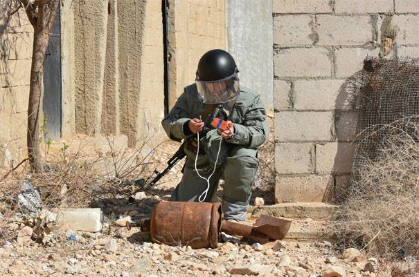 Media: Private Russian companies will attract for the process of mine clearance in Syria