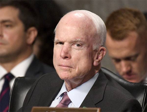 McCain: E per cosa? ..