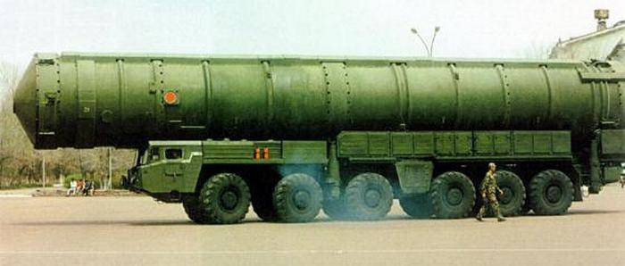 Medios: El nuevo ICBM DF-41 de China se adoptará en la primera mitad de 2018