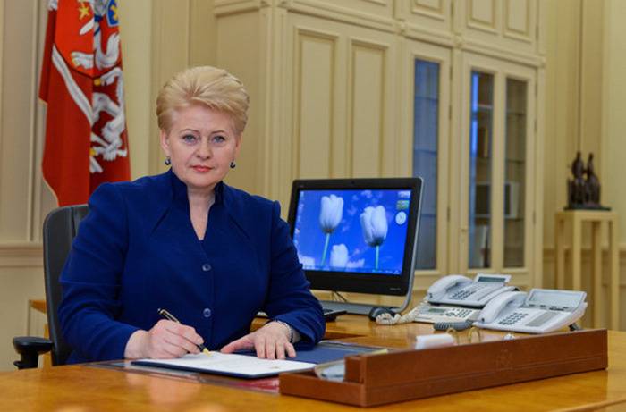 Grybauskaite는 "Magnitsky Law"에 서명