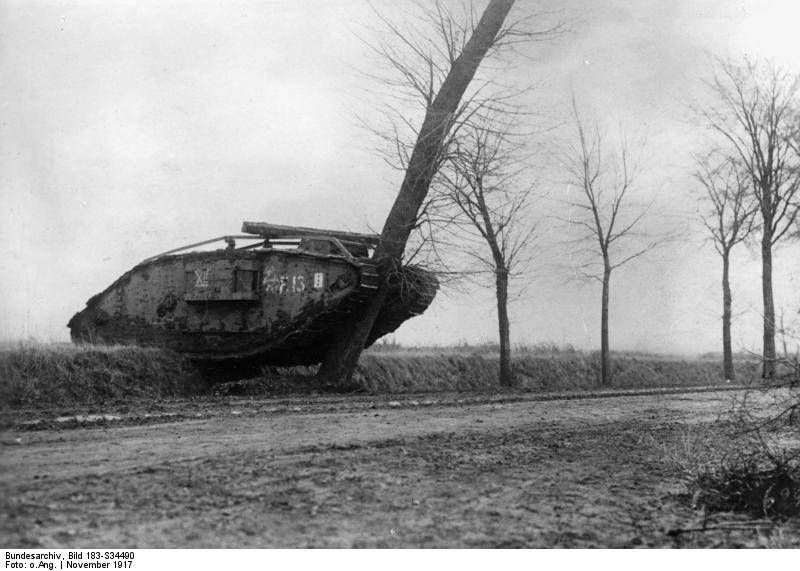 Cambrai 아래의 탱크 브레이크