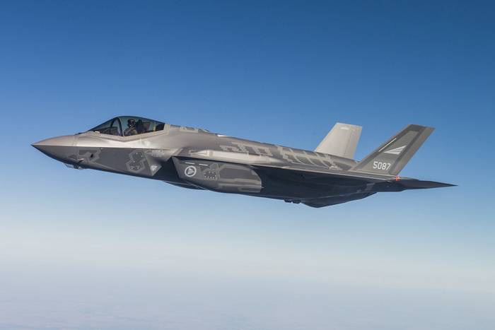 Norveç Savunma Bakanlığı: Yeni F-35 avcı uçağı hassas verileri ABD'ye aktarıyor