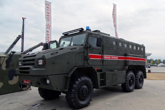 La policía militar recibirá vehículos blindados federales-M