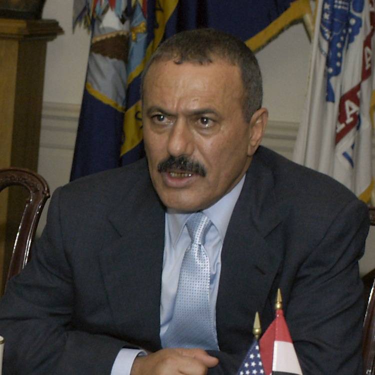 En Yemen, mató al ex presidente del país Saleh.