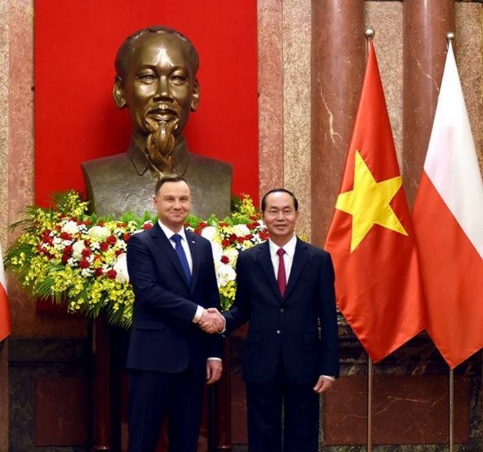 Polen baut Such- und Rettungsschiffe für Vietnam