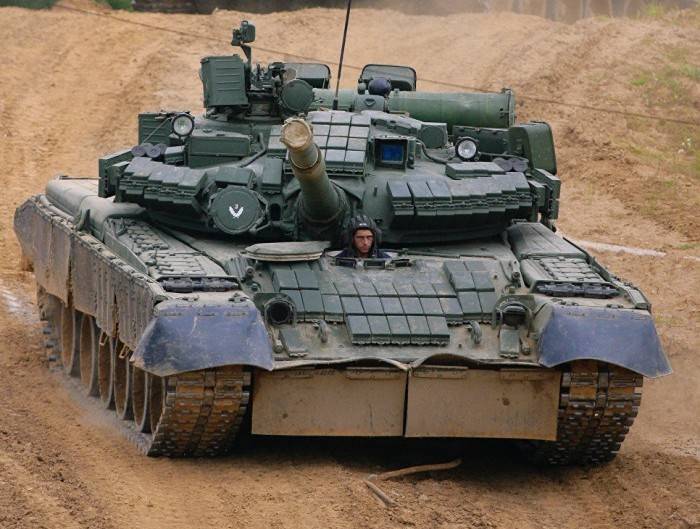 La Russie met en ordre les chars d'assaut à grande vitesse T-80