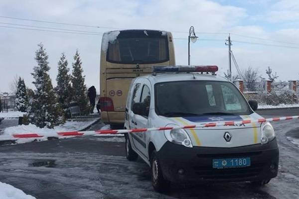 Varsovie a commenté la dégradation du bus touristique en Ukraine