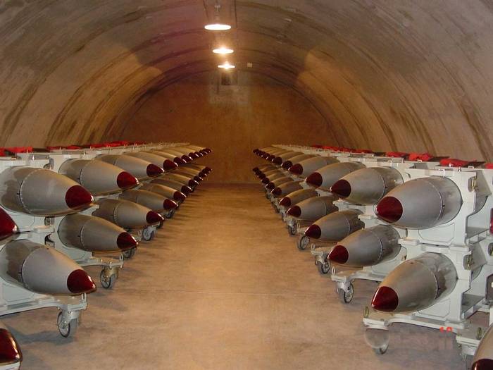 Ministério das Relações Exteriores instou os Estados Unidos a retirarem as armas nucleares da Europa