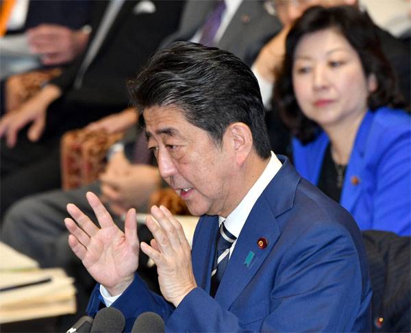 Shinzo Abe is going to promote the solution to the Kuril "problem