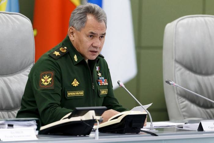 Choigu a appelé la priorité pour les forces armées russes