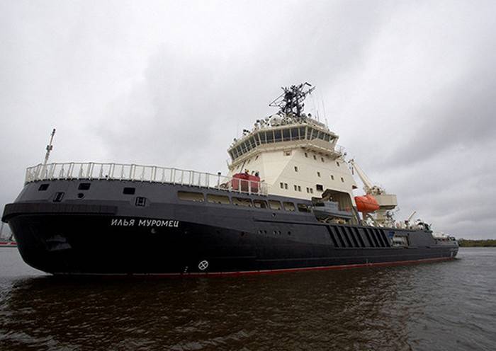 Icebreaker "Ilya Muromets" headed for the Barents Sea