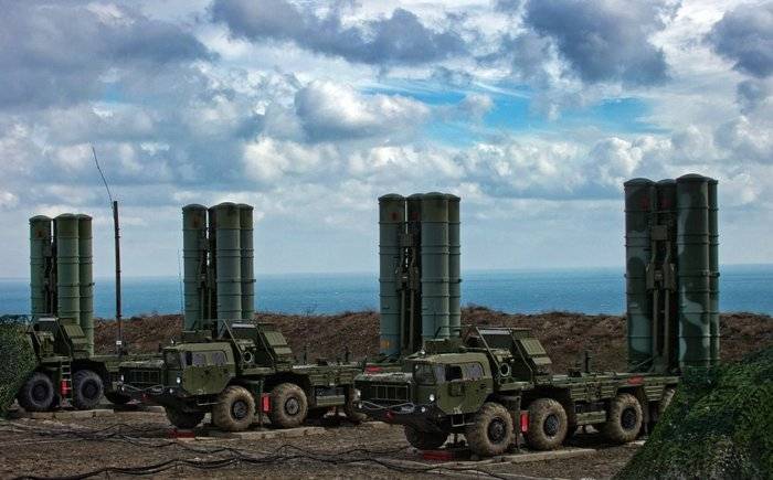 Media: Turchia e Russia hanno firmato un accordo di prestito per l'acquisto di C-400