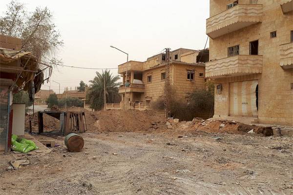 Medya: ABD Ordusu havacılığı, teröristleri Deir ez-Zor eyaletinden çıkarmaya devam ediyor