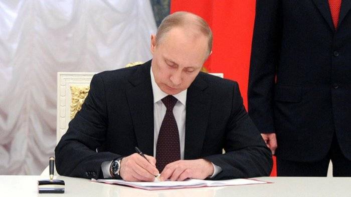 Putin ratified the agreement on the base of the Russian Navy in Tartus