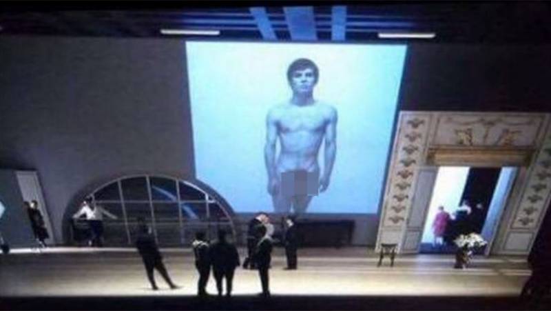 Ballet "Nureyev": showing the front and backside of modern reality