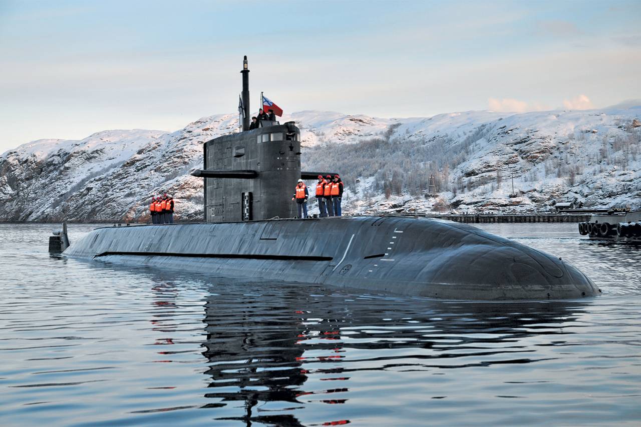 Пл материал. Подводная лодка Амур 1650 с ВНЭУ. Амур-1650 дизель-электрическая подводная лодка. Подводная лодка субмарина.