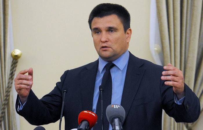 Klimkin ha minacciato di far operare le aziende occidentali in Crimea