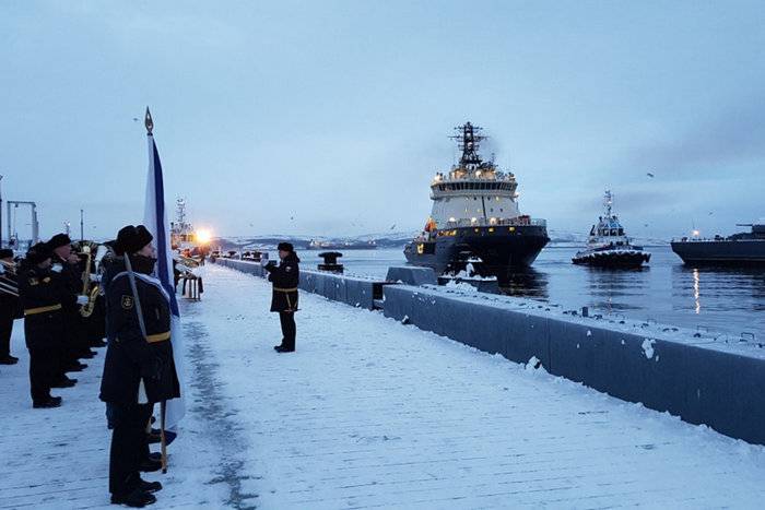 Der Eisbrecher „Ilya Muromets“ ist bei der Nordflotte angekommen