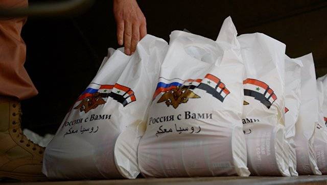 Russian military delivered several tons of humanitarian aid to the west of Syria