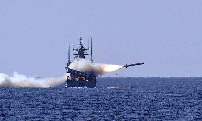 Paquistão testou um novo míssil anti-navio