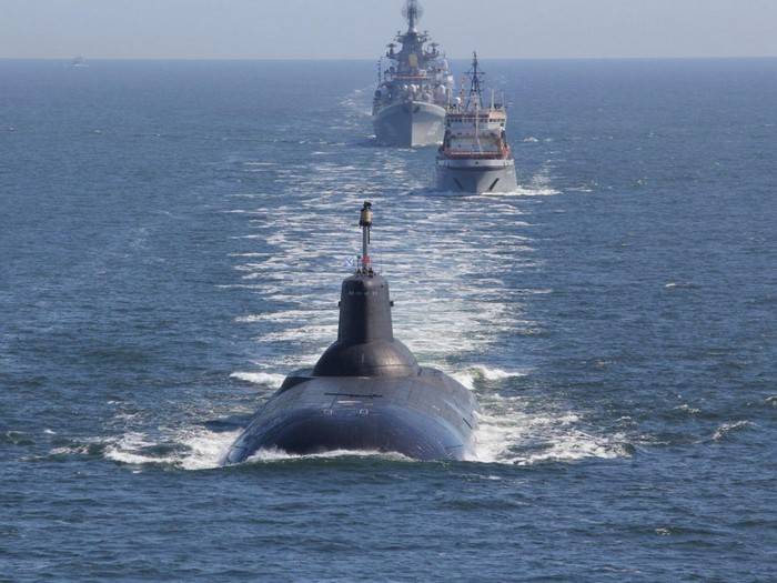 The world's largest submarine missile carrier "Dmitry Donskoy" will remain in the Navy