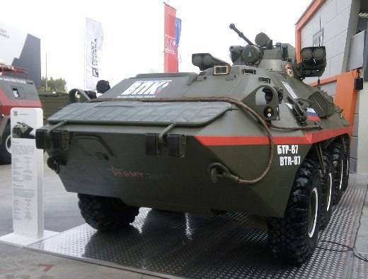 BTR-87의 보호는 세라믹과 티타늄으로 강화됩니다.