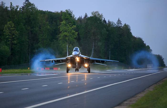 Pilots YUVO worked in the Rostov region landing on highway