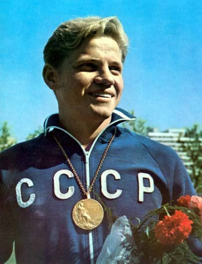 Запашный предложил написать «СССР» на форме российских олимпийцев