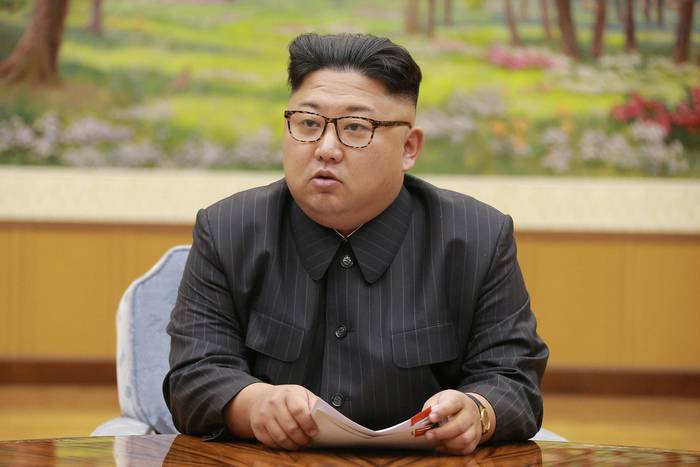 金正恩代表韩国人自己解决了国家的所有问题